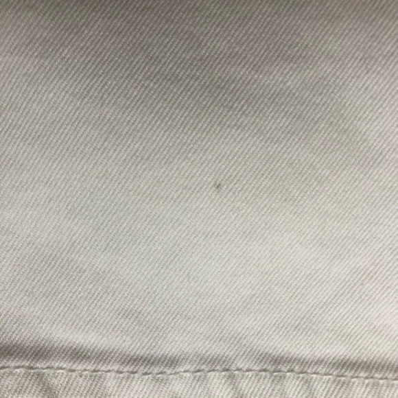 Chicos size 2 White Denim Pants Wide Leg Embroidered pockets Flaw - Picture 4 of 5